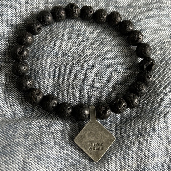 Silver & Sage Wanderlust Yoga Bracelet - Picture 3 of 3